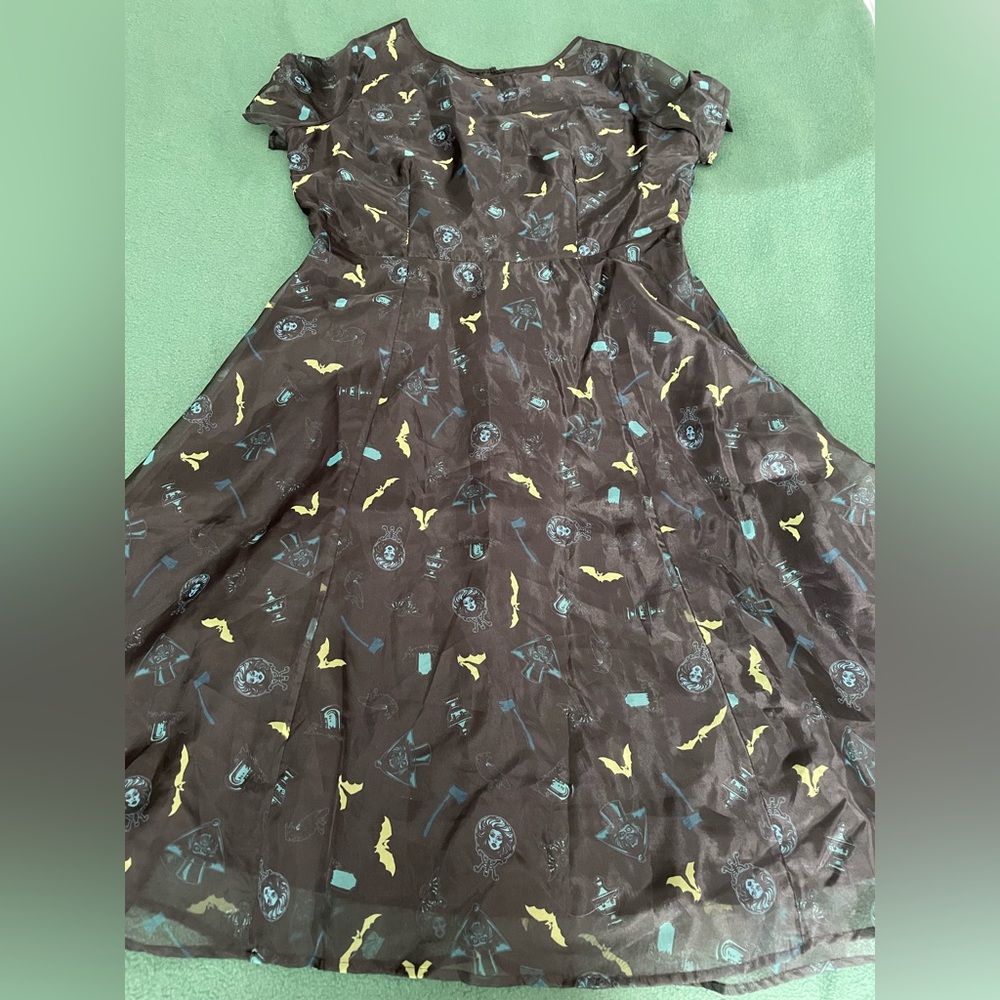 Disney Dress Shop The Haunted Mansion Madame Leota